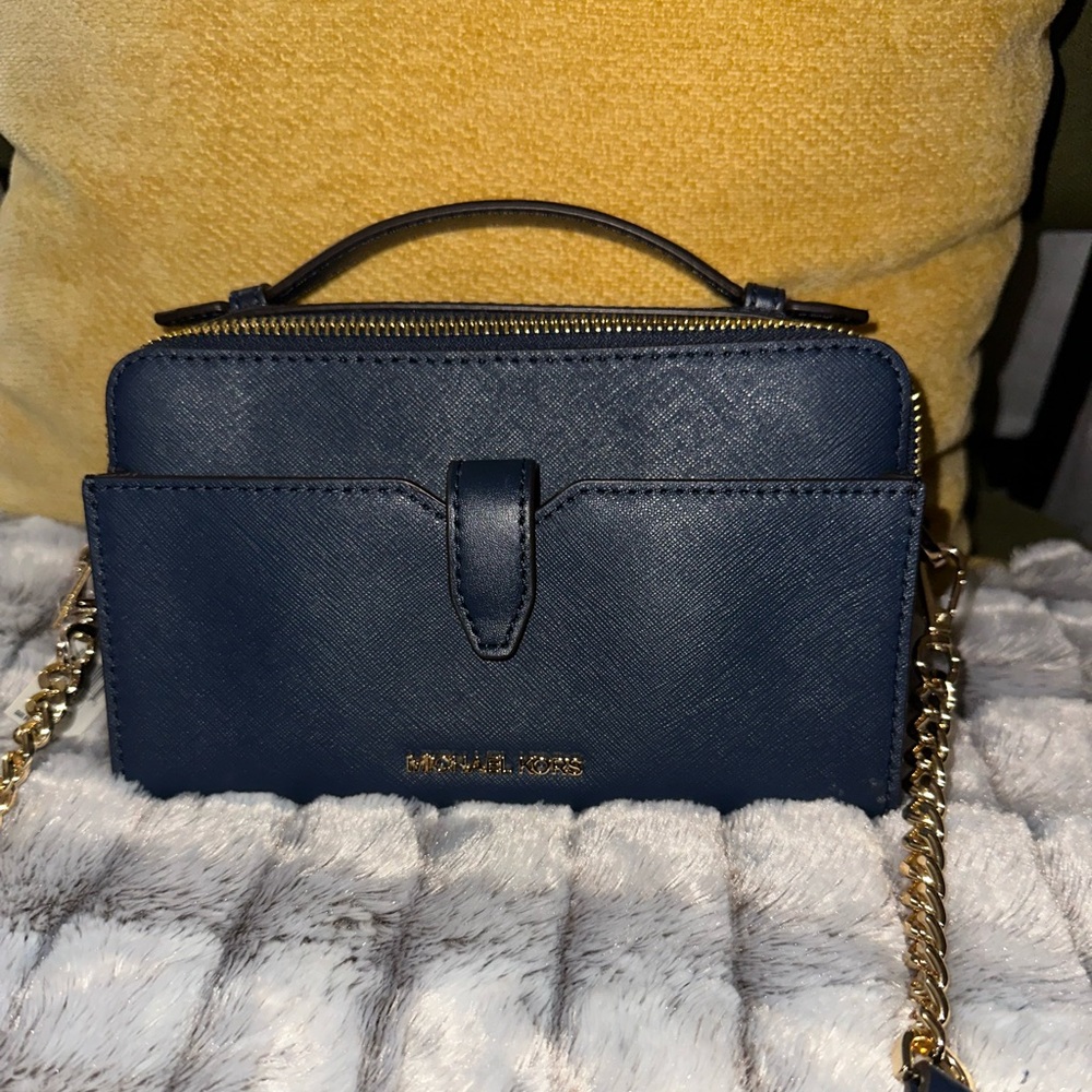 Michael Kors Crossbody Purse - Picture 2 of 10